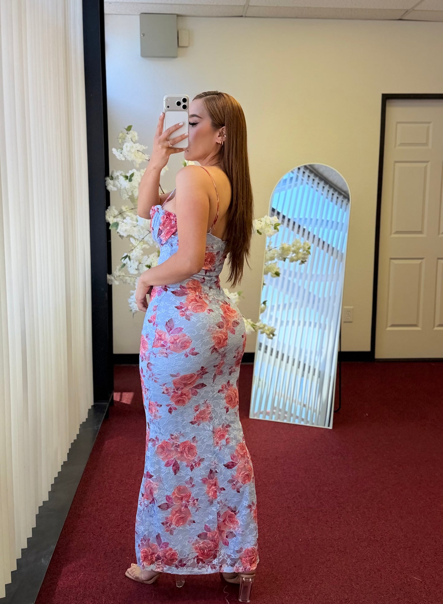 Amelia Floral Lace Maxi Dress