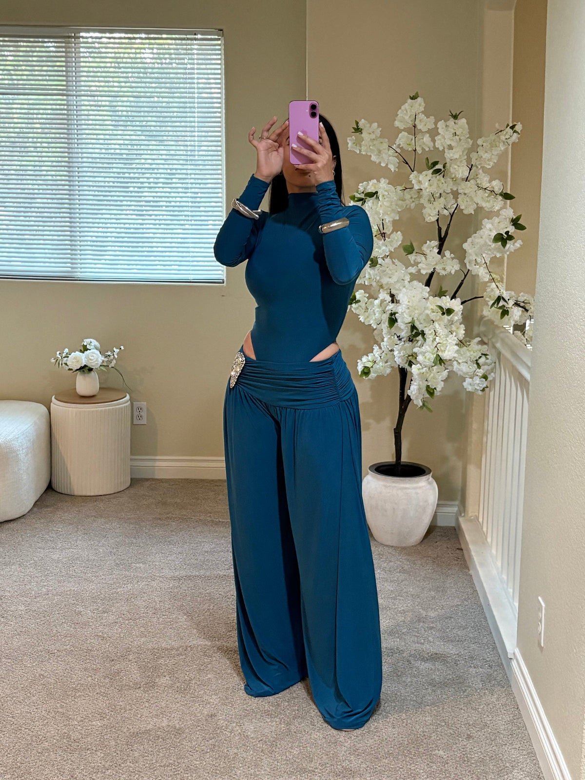 Ariana Set