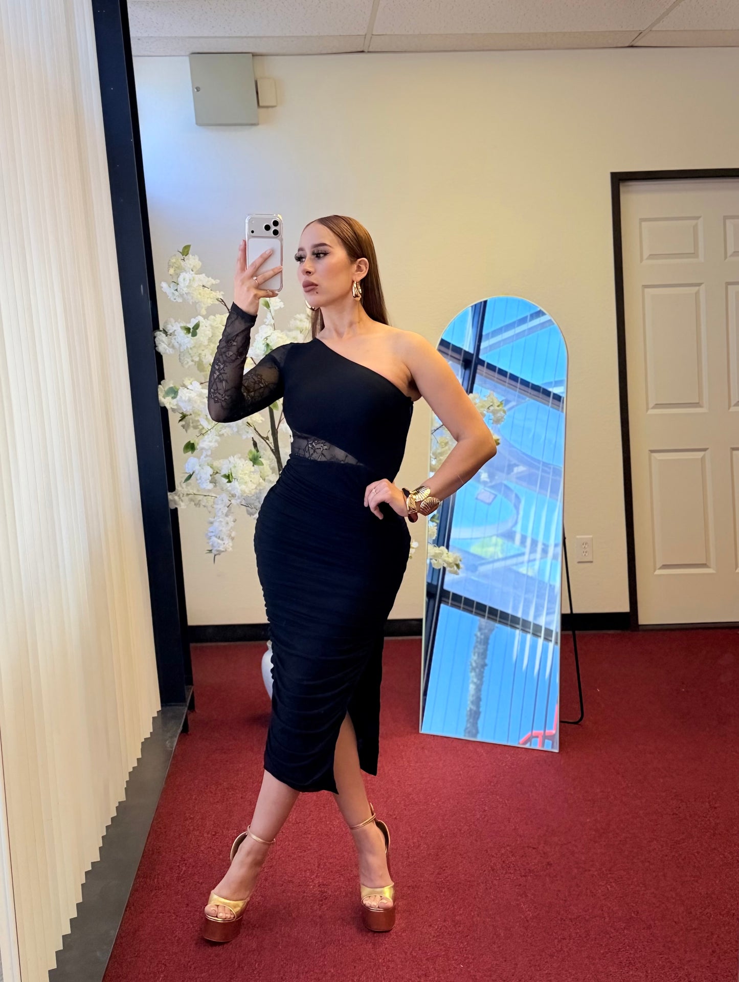 Black Sirenn Lace Dress
